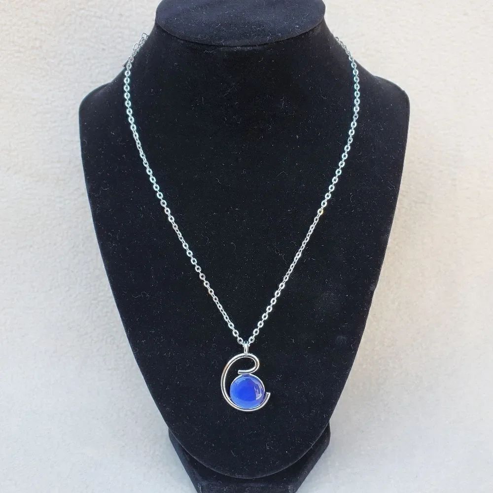 Bijoux by Meera Genuine Cat's Eye Stone necklace
